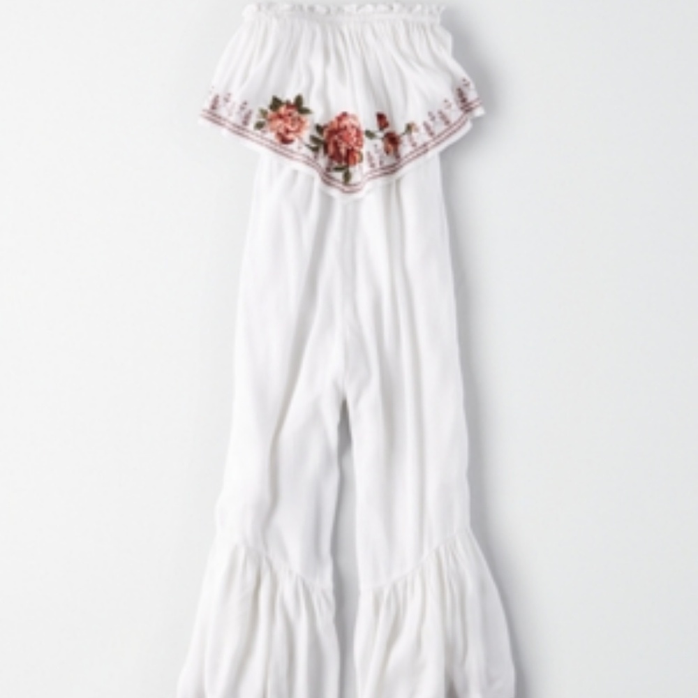 WIDE LEG WHITE JUMPSUIT